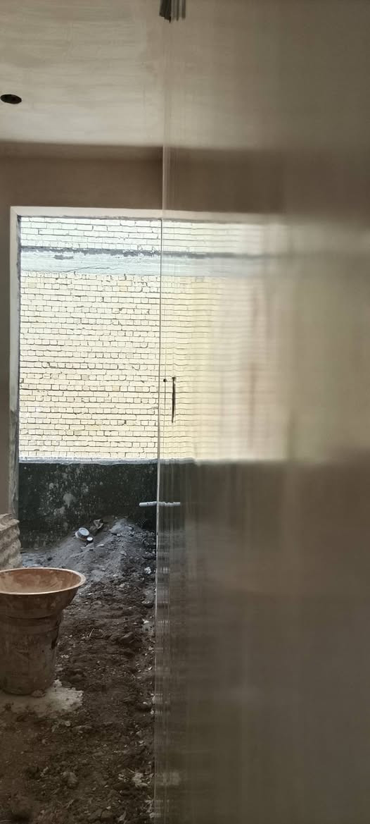 ***********متفرغ حالين
خلفه جص وبورك شغل مضبوط وضمان).

: تسليم هندسي وقناعة تامة بالعمل.

للتواصل والاستفسار
