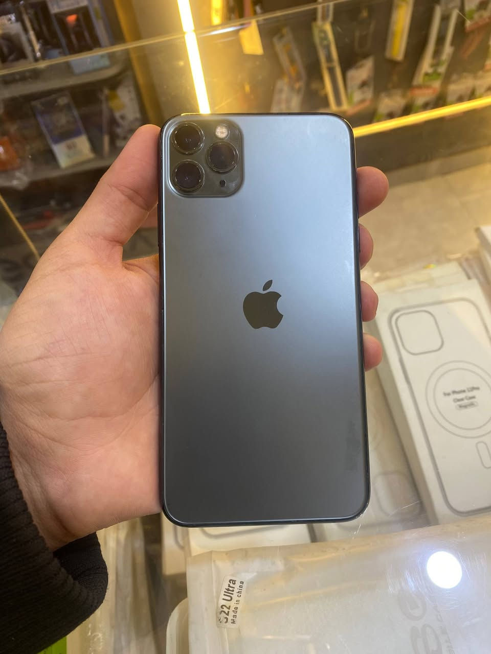 سلام عليكم
ايفون 11 برو ماكس
ذاكرة256
بطارية 100 مبدلة
الضهر مبدل
للاستفسار سعر 300
***********
