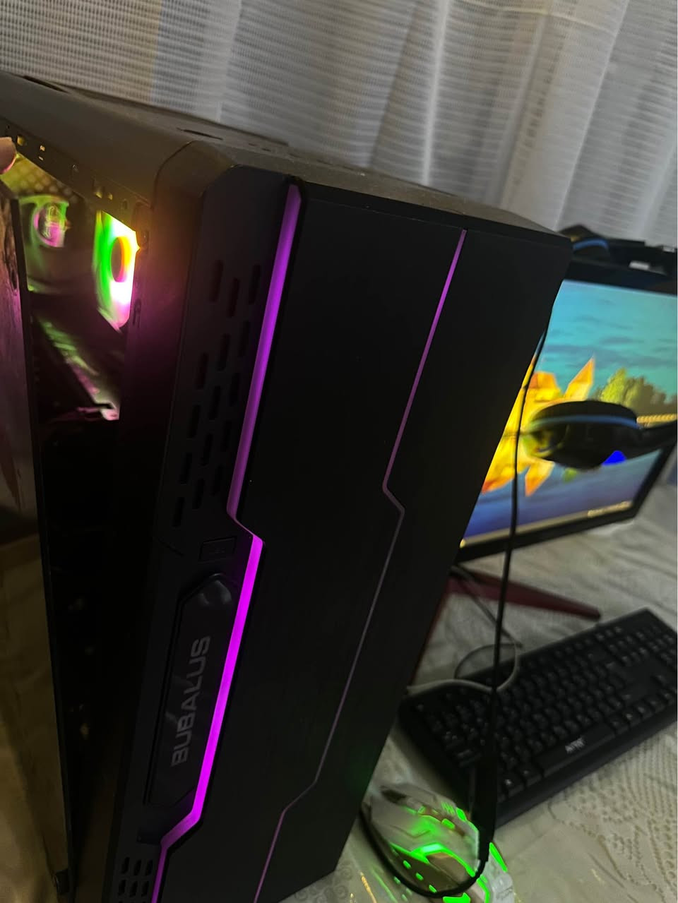 بي سي استعمال قليل جداً بيه مجال بسعرها شويه وياها مايك والمواصفات داخل المنشور بغداد, العراق


**إذا كنت صاحب هذا الإعلان وتريد حذفه لأي سبب، رجاءا أرسل رسالة إلى الدعم الفني**