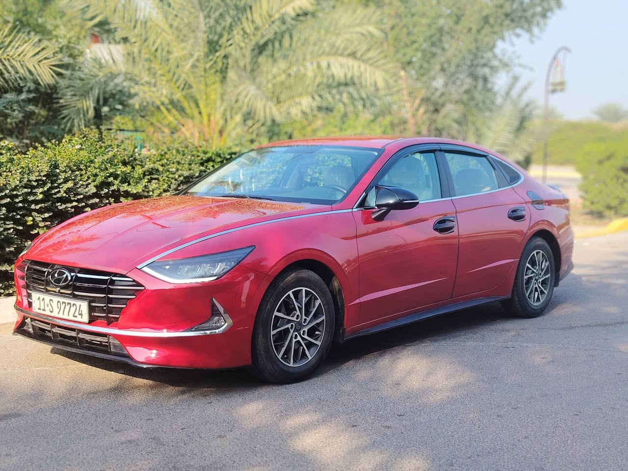 سوناتا 2020  خليجي الشكل الجديد

محرك / 2500 mpi 
ماشية 114 ألف

داخل ابيض اوف وايت
تحكم ستيرن جهتين
شفتات سرعة بل ستيرن
شاشة اندرويد
كروز سرعة
قطعتين تبريد
مري شفط و أشاير بل مري
كير دكم
حساسات خلفيه وكامره

لسيارة ماشاء الله كلش جديده وناعمة
مكفولة من الصبغ
بيه فقط بارد جدا بسيط بهلال الجاملغ الخلفي العكس السايق مشتغلية pdr ابد ما تبين
وبية طخة جدا بسيطة بقبق لجنطة يم كتابة سوناتا 

رقم بغداد الجديد وهزة جديده

مكان السياره / بغداد 
السعر / 177
 للاستفسار / ***********                             ***********
