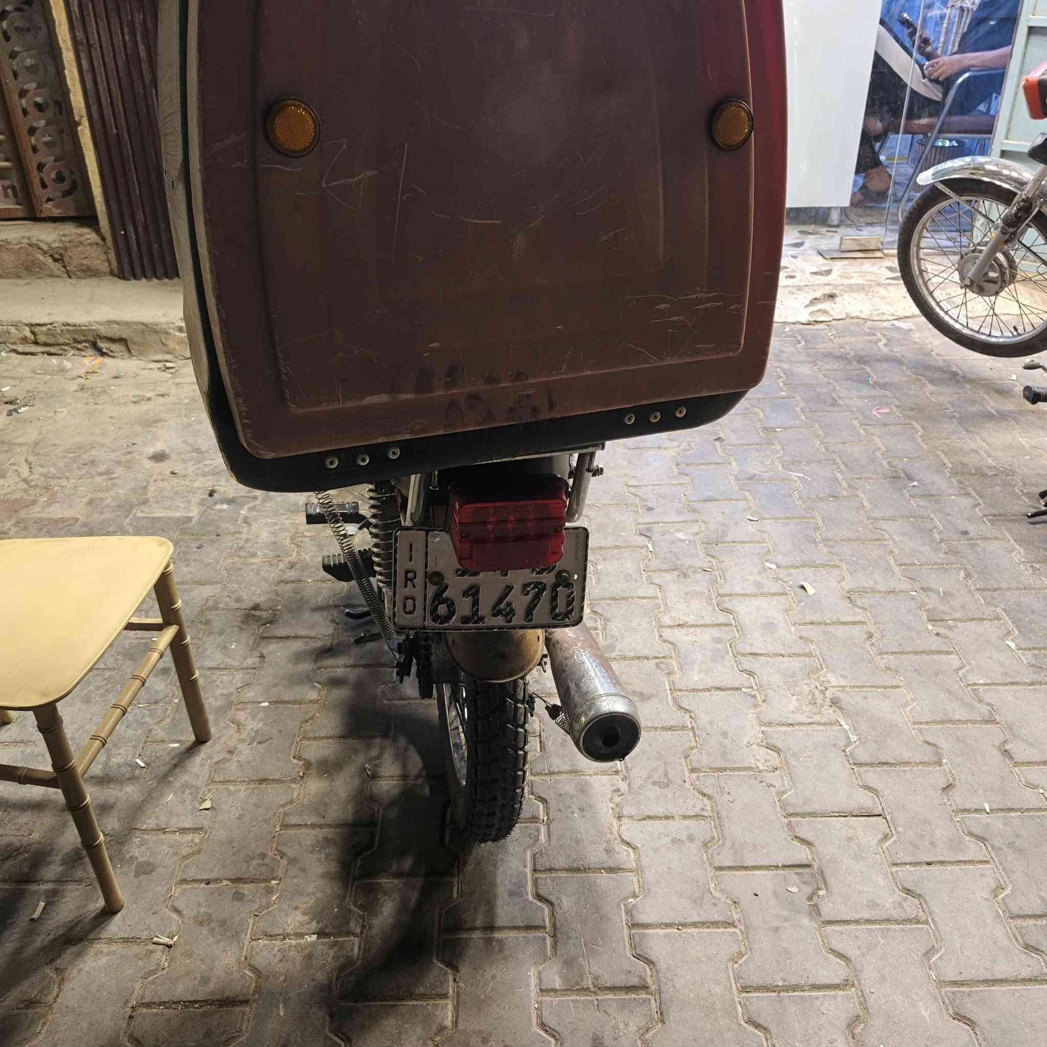 دراجه سيجي نامه موديل 2019 رقم وسنويه سعر واحد ونص وبيها مجال هاي الفتحه بين تانكي وكشن ماطحت بعلتها شاصي طاك من يم الستان البنص ولحيم مضبوط بي ضمان مده الحياه
محركه اعتقد مجفت مرتين الشراي اتساهل وياه ***********
