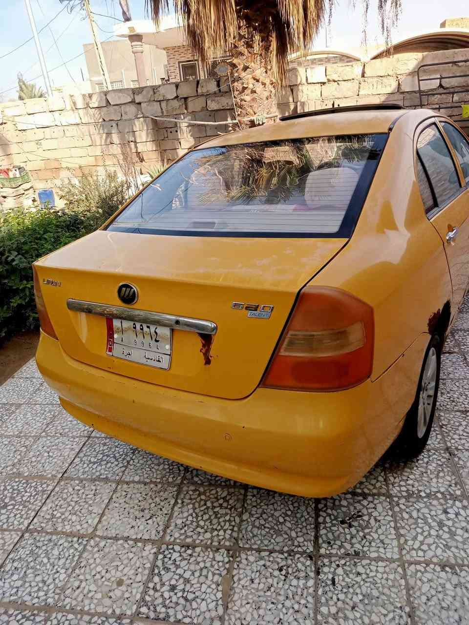 السلام عليكم
ليفان ٦٢٠ للبيع بأسمي موديل ٢٠١٣ السعر ٤٠ وبيها مجال 
للاستفسار المراسله على الخاص او الاتصال .
***********
