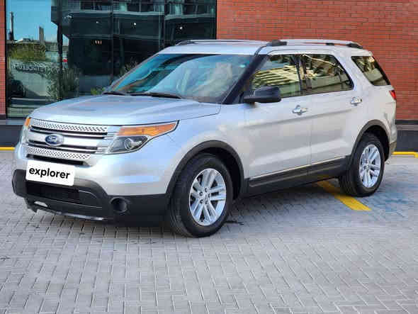 فۆڕد ئێکسپلۆرێر
***********

*********** 

مۆدێلی 2012

سفری شەریکەی نیڤایە

ناو زەردە و دەسک نیکل

دەبڵ پانکە

تاک ئەکسلە

4 تایەی لۆک لۆکە

تەنها 1 پەلە بۆیاخی هەیە دەرگای سەکن

سەیارەکە زۆ جوانە و مالی دۆستە

سەنەوی تا 2029 بەناوی خۆمە

هەموو سێرڤزێکی تازەیە

تەنها 170هەزار ڕۆشتوە

بەشەرتی گێڕ و مەکینە

مەکینە و گێڕی نەکراوەتەوە

بۆ.زانینی نرخ پەیوەندی بکەن
