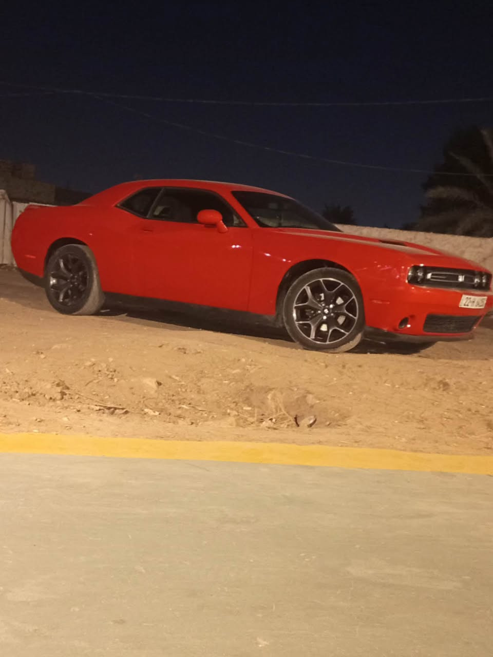 السلام عليكم 
جالنجر 2019 sxt رقم اربيل الجديد باسمي السيارة جديدة ماشية 63mi صبغ نص جاملغ بدون تبديل بدون دواخل بدون ايرباك فقط البرده طاك الدشبول والدركة ما طاكات مكاني بالحلة 
***********
