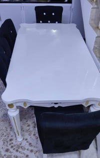 ميز طعام • خشب زان • ٦ مقاعد