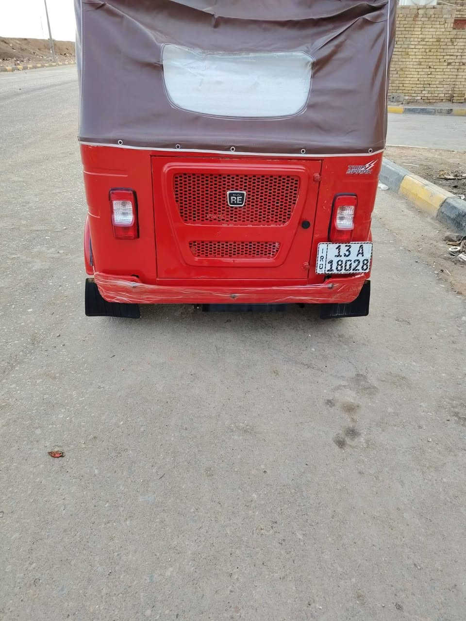 تكتك البيع  موديل 22 شهر 8 كفاله عامه رقم وسنويه نكليزي تحويل ثاني  نضيفه وحلوه وكامله كبل الشارع نكان ميسان مجر  الستفسار تصل علا رقم ***********
