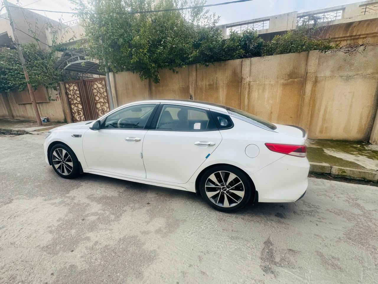 اوبتما خليجي ابيض ٢٠١٨
ماشية ١٤٤ الف كيلومتر 
بانوراما طكتين
مري شفط 
تحكمات ستيرن
بصمة تشغيل 
بصمة ابواب امامية
كشنات جلد
تبريد امامي و خلفي

منظومة غاز متكاملة مع نظام تزييت تركي من شركة اشراقة الشمال سعر المنظومة فقط ٥٠٠ دولار والسيارة بحالة ممتازة جدا عدا بعض العيوب البسيطة جدا الموضحة بالصور 

سعر السيارة ١٨٠ ورقة و بيها مجال بسيط 

للتواصل 

0776 852 9565

***********
متوفر واتساب ع خط الكورك
