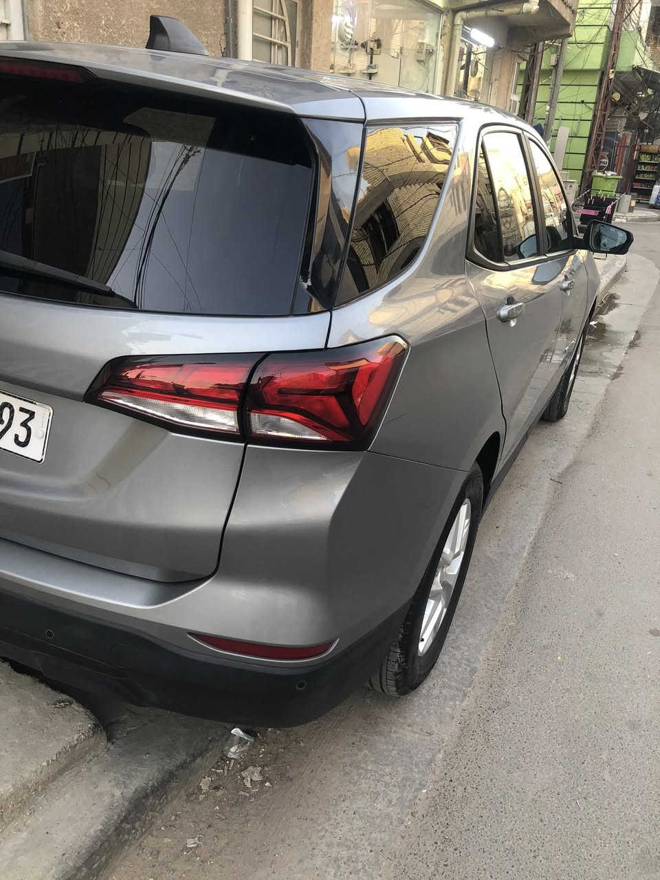 للبيع شيفرولية ايكونكس فئة LS  

الضرر : موضح بالصور

مكان السياره بغداد 
الرقم : بغداد ( تحويل مباشر )

#المواصفات :
▪️السيارة: شيفرولية ايكونكس لون سلفر  سمنتي 
▪️الموديل: 2024
▪️المحرك:1.5L توربو (اربعة سلندر) 
▪️العداد: ١٤ الف حقيقي
▪️غرفة السيارة : كشنات السيارة مخمل 
▪️حساس خلفي اصل
▪️رادار امامي مانع تصادم
▪️رادار جانبي (نقاط عمياء)
▪️تحديد مسار
▪️كامرة خلفية دوارة اصل
▪️لايتات بلادي LED 
▪️بصمات عدد 2 للابواب مع بصمة تشغيل
▪️تحكم فول كهرباء لكرسي السائق
▪️تبريد قطعتين امامي وخلفي
▪️سايد بريك دكمة
▪️تحكم ستيرن جهتين بلوتوث وحاكية وكروس سرعة وتحكم صوت 
▪️نظام ABS مانع انزلاق
▪️السيارة جديدة وبوضع الشركة.

السعر المطلوب : 168 ورقة مع المجال بسيط 
 
الاتصال على : ***********
