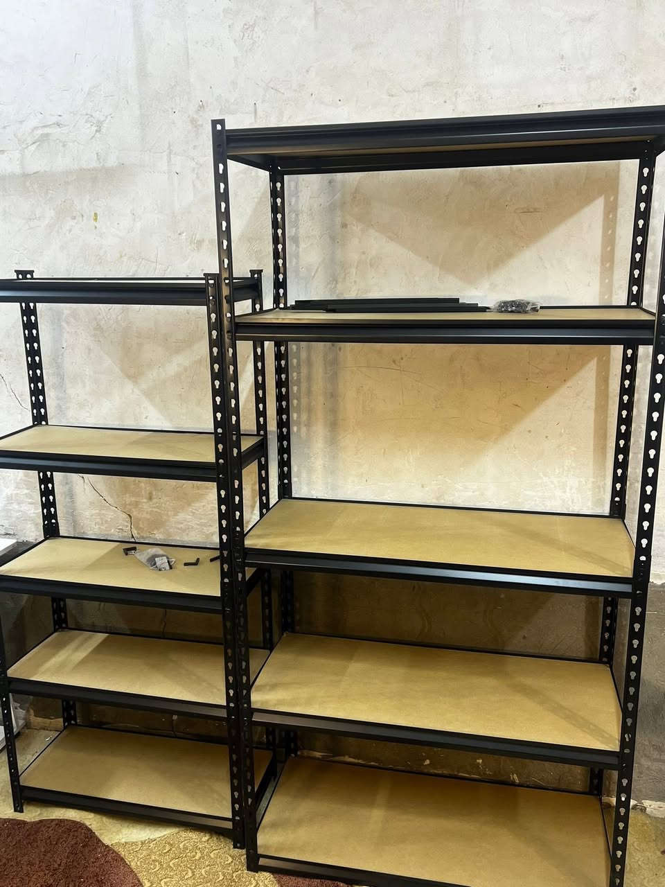 رفوف عدد 2 
الكبير الارتفاع 180 العرض 90 العمق 40 سم حديد تقيل والرفوف خشب السعر 40 الف 
الصغير الارتفاع 150 العرض 70 العمق 30 سم حديد ثقيل والرفوف خشب السعر 30 الف يوجد توصيل جميع المحافظات 5 الاف دينار


**إذا كنت صاحب هذا الإعلان وتريد حذفه لأي سبب، رجاءا أرسل رسالة إلى الدعم الفني**