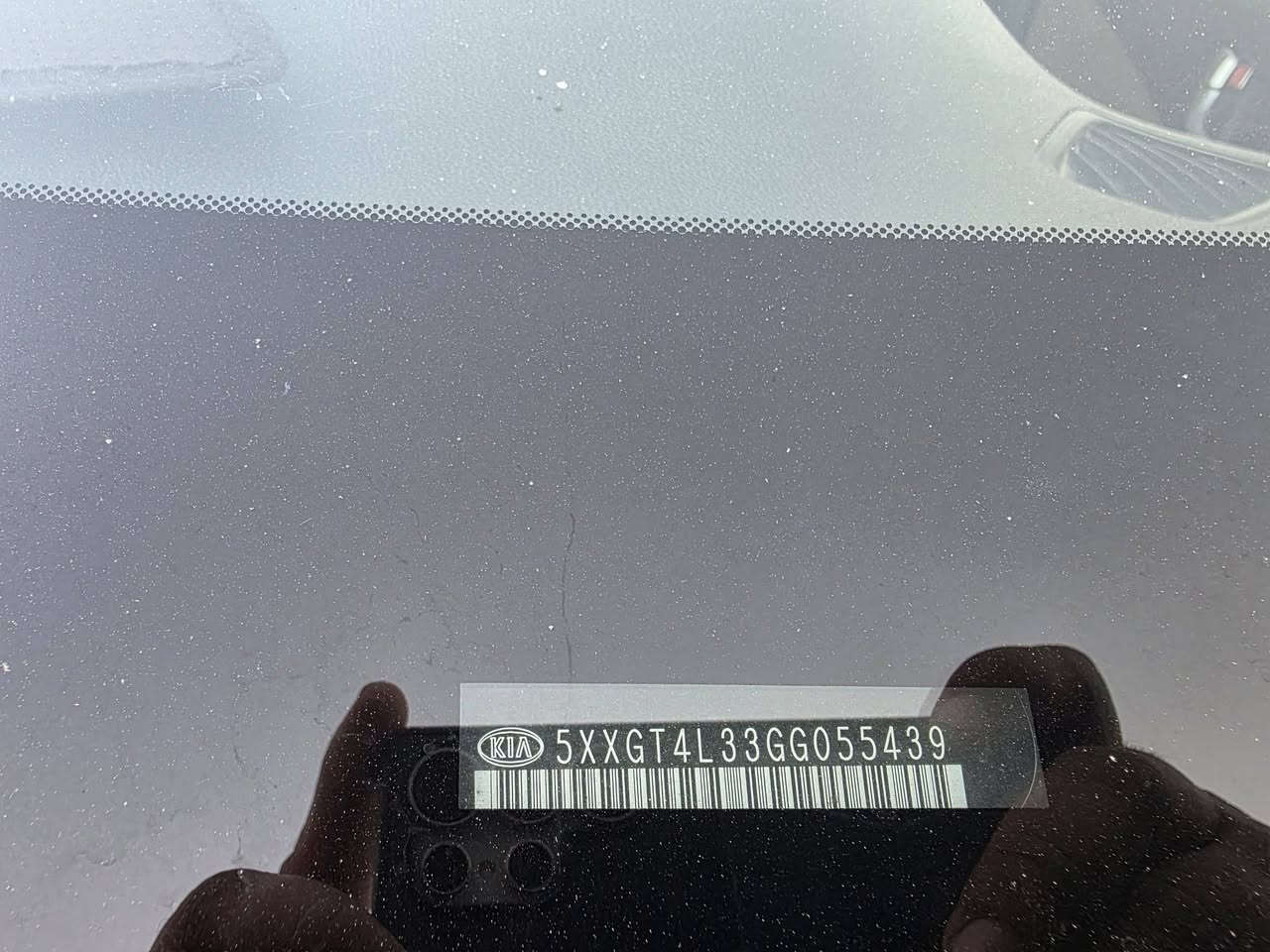 السلام عليكم
كيا اوبتيما موديل 16
وارد امريكي 
محرك 2400
اللون اسود 
سنوية جديدة 

هزة جديده 

رقم سليمانية 

السياره موجودة بالبصرة اي استفسار الاتصال على الرقم 

***********السعر 125ورقة
