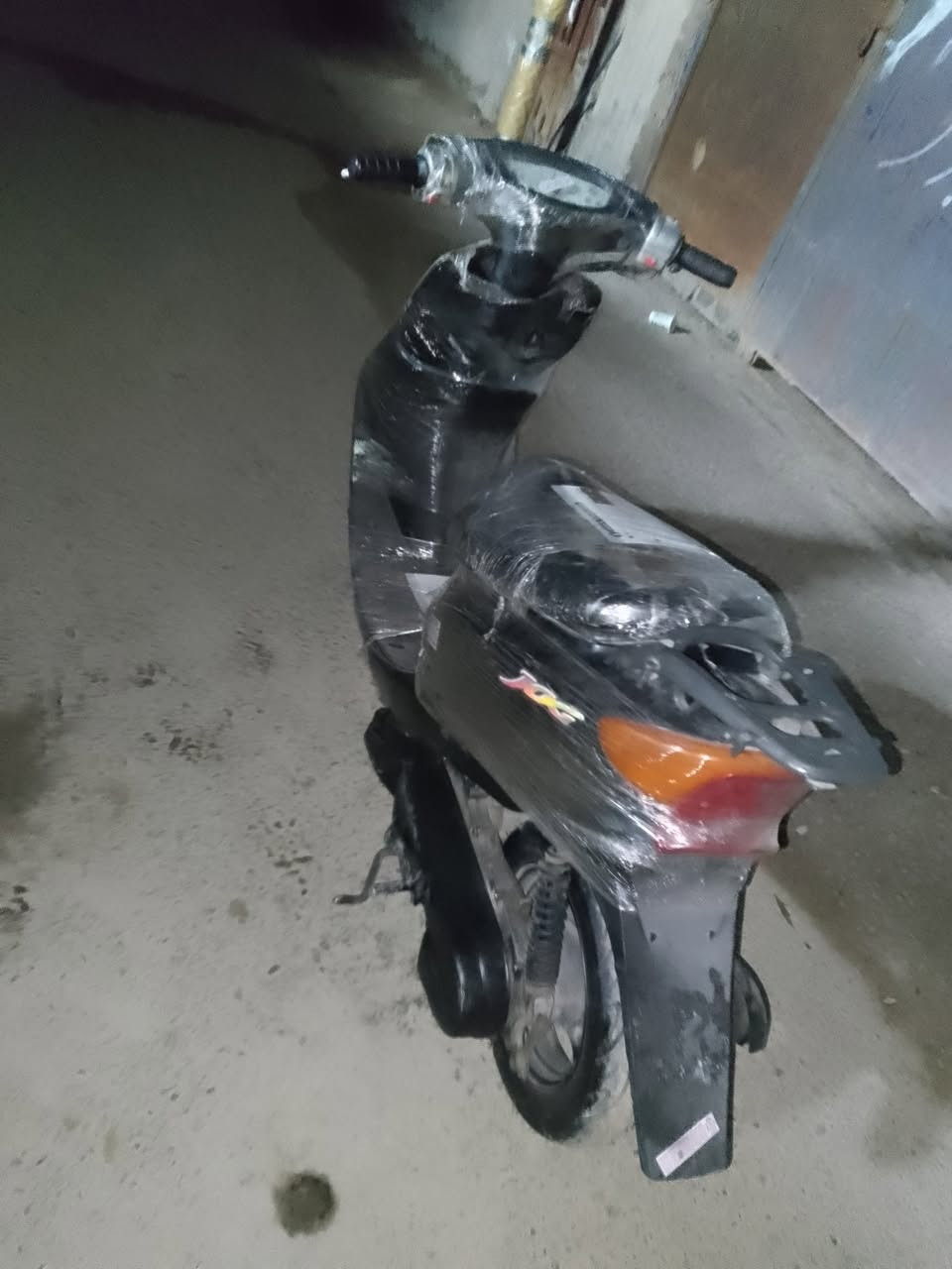 دراجه عصفوريه سرعه 60 تشتغل هندر نقص باتري مكينه نضيفه كهربائياتهه شغاله قفل ستيرن  دبلات شغاله سعر 180 مكاني بغداد مدينه الصدر شراي يتصل ***********بيه واتساب
