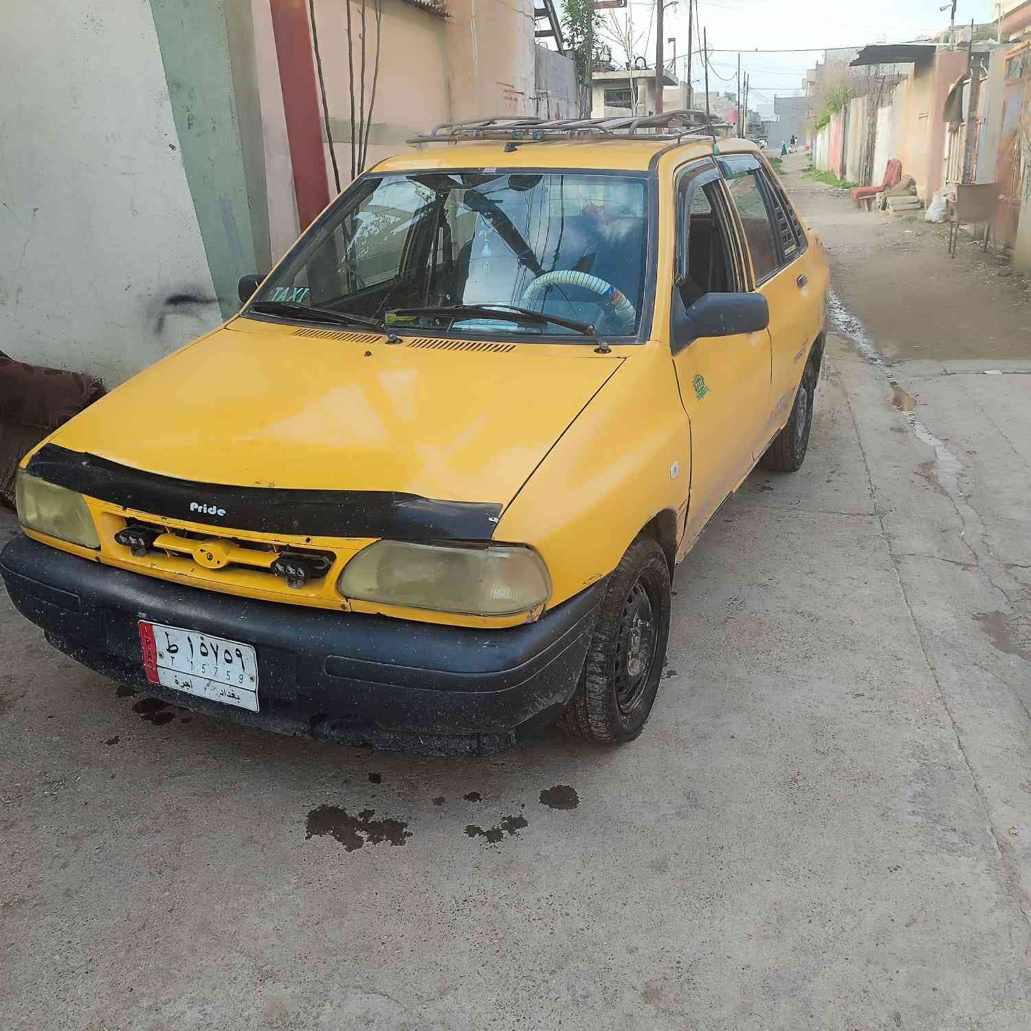 سلام عليكم 
سايبه 2009 بدون ضرر كير محرك شرط ويرمنيه شغاله هيئه وغرامه صفر سنويه 2027 صاحبه الشرعي بالرشيديه شرط الوكاله وتحويل مكان السياره شريخان 
رقم الموبايل :***********
