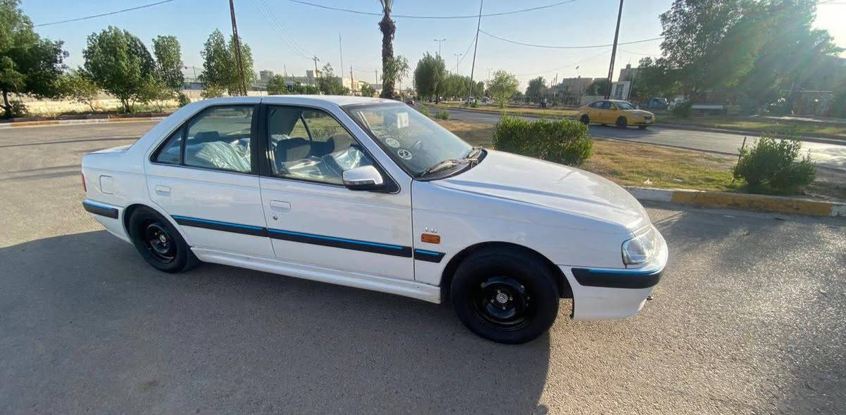 بيجو بارص موديل 15 مكينه كير تبريد خير من لله لسياره أحله من لصور مكفوله من لظربه عده جاملغ خلفي صبغ تغم تاير جديد صدر أمامي خلفي جديد مكاني لبياع شرطه الرابعه مبالي ***********.سعر 44 ورقه  لحب يشتري يتصل ماجوب خاص
