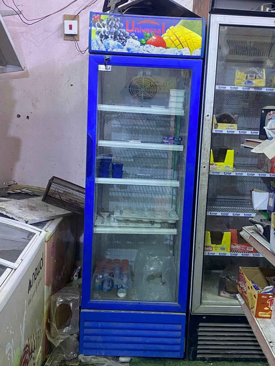 عارضات للبيع العدد 4 في حالة ممتازة ونظيفات
وعدم الصيانه او الاعطال يعني ما مصلحات نهائيآ أي استفسار رقمي وتدلل سعر العارضه الوحده  250 الف العدد 4 عارضات
 ***********
