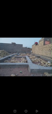 قريه الغدير • عمود ٣١٧ • ١٢٥م