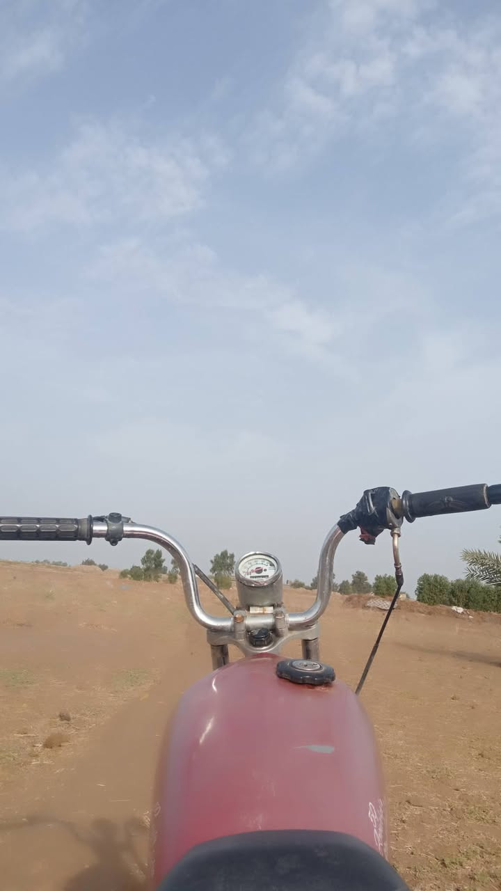 السلام عليكم #دراجه نامه حربيه بدون اوراق مكفوله سرقه وعشائر
#دراجه جاهزه وشغاله شغل وطلع #محرك مكفول.
#السعر_250  بيهه مجال شراي اتصل بيك خير وتدلل
#مكان بابل شوملي منطقه الخضريه 
للاتصال *********** 👉بي واتساب
