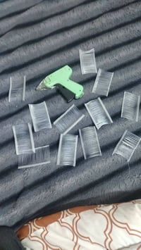 ١٧ شريط • ٥٥ قطعه • ٩٣٥ قطعه