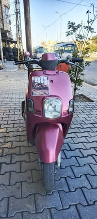 دراجة بوليس للبيع نوزل صارلهة اربع اشهر من طالعه من المعرض  نضيفه ومرت...