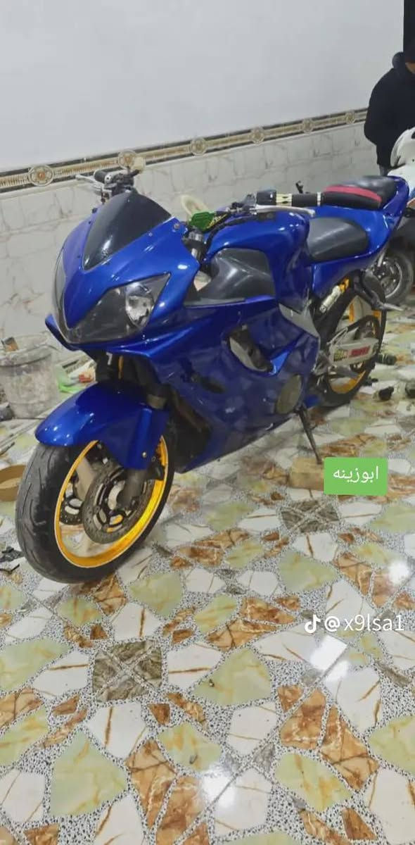 سلام عليكم دراجه فوراي كفاله عامه دراجه شرط عله فصله 
ريد مراوس لو بيع سعر ٢٤: مكاني بغداد كاضميه رقم ***********
