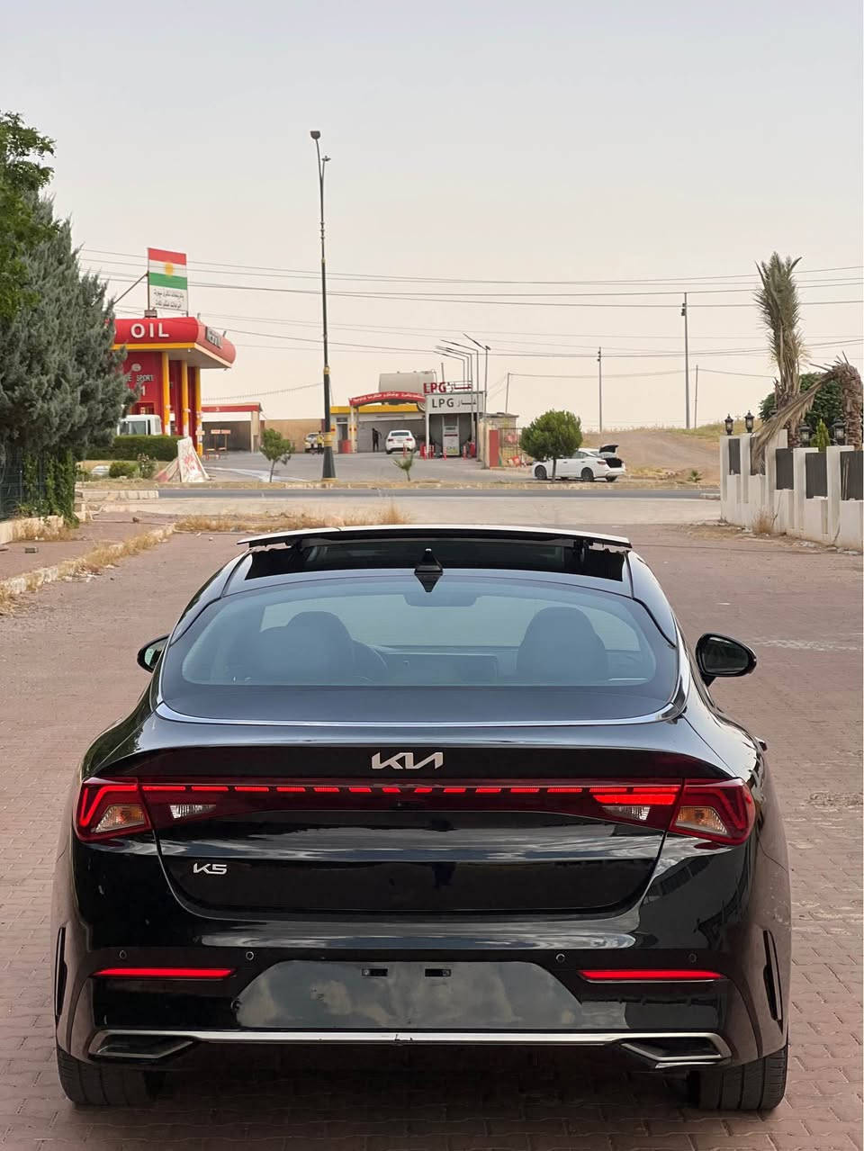 السلام عليكم

Kia.   K5 EX  فول مواصفات 

موديل

2024

ماشيه50000 mi

اللون اسود

مواصفات

شاشه 

كامره

لايت عدسات

بصمه

رادار امامي

رادار خلفي

رادار جانبي

لد امامي خلفي

حساس امامي خلفي

ويل كب

فتح الجام عن بعد

توقف ذاتي 

قياده ذاتيه

تنبيه خروج عن المسار

تحديد مسار 

فول تحكم ستيرن

داخل  اسود

تبريد شاشه بيانو لمس

ترحيب عند الاقتراب

مرايه شفط

صندوق ذكي

تشغيل عن بعد

كشن خزن 

محرك 2500✈️

صور الحادث بالمنشور  سياره بدون صبغ فقط راس بنيد تكحيل 

بجم امامي خلفي كبس شركه

بدون اي دواخل شاصي اللغد والكير والمحرك كلهن مكفولات 

ايرباك ستيرن  برده فقط

صور امريكا بالمنشور

للاستفسار  ***********  

الموقع عقره

السعر 177$

سياره رقم كاتي شرط ترقيم شمالي اكر, نينوى
