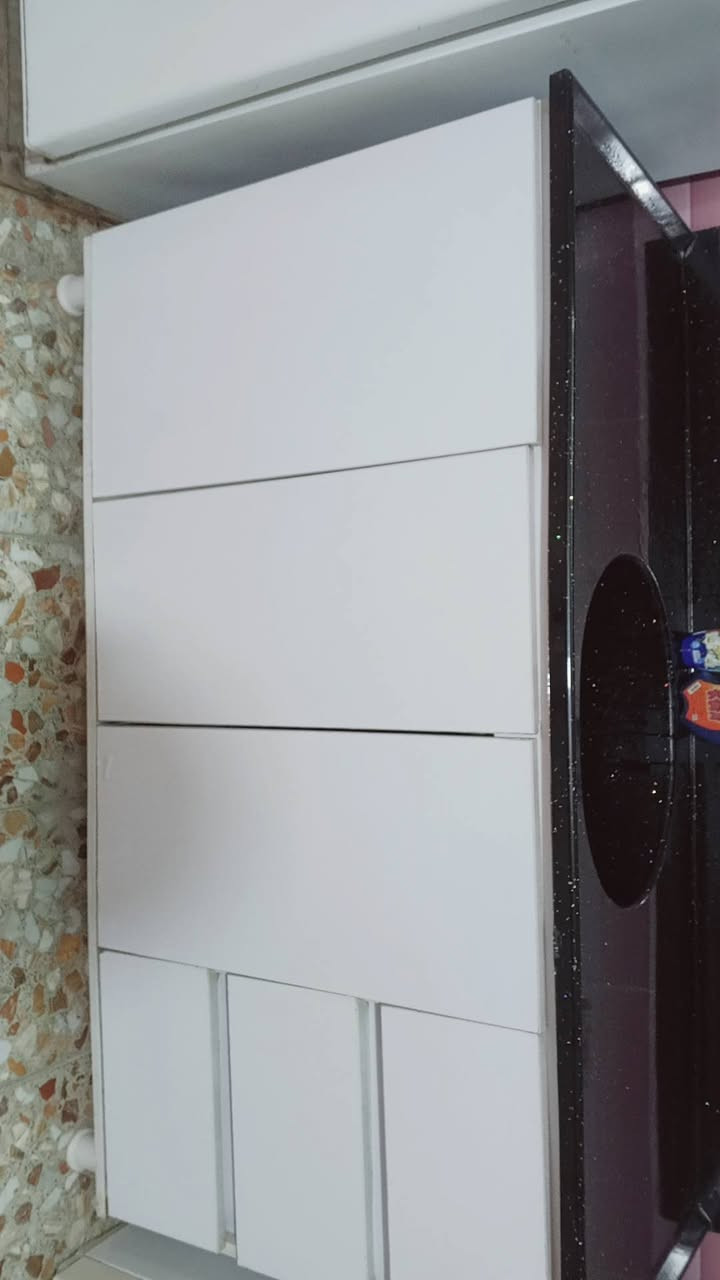 اللبيع 250وبي مجال مكان لامين لاتصال ***********
