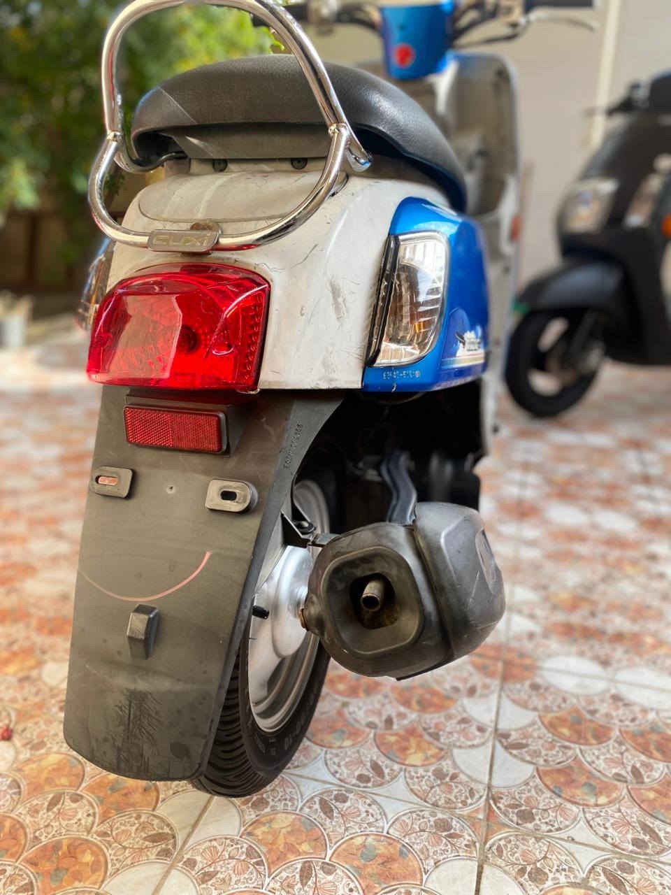 السلام عليكم دراجه بوليس للبيع مال حاويه نازله موديل 13 معدله 110تقفل دراجه ما ماشيه خير من الله وشوفت عينك بل صور لون مميز سعر 1350وبيه مجال


**إذا كنت صاحب هذا الإعلان وتريد حذفه لأي سبب، رجاءا أرسل رسالة إلى الدعم الفني**