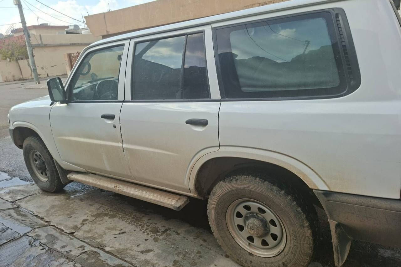 نیسان پاتڕۆڵ 2001 ناووبۆر 
دووپارچە بۆیاخ 
 سە نووی تازە تا 2030
 ناووی لە حاسیبە نیە  
هە موو گیانی بە شە رت
ڕەقم هەولێر 

سعر : لە کۆمێنت داوای بکە ڕاستەوخۆ بۆت دێت 🤖 

زۆر توند و تۆڵە 
هیچ مەسرەفێکی تێدا نییە 

ژمارەی خاوەنەکەی 
 ***********
ڤایبەر
