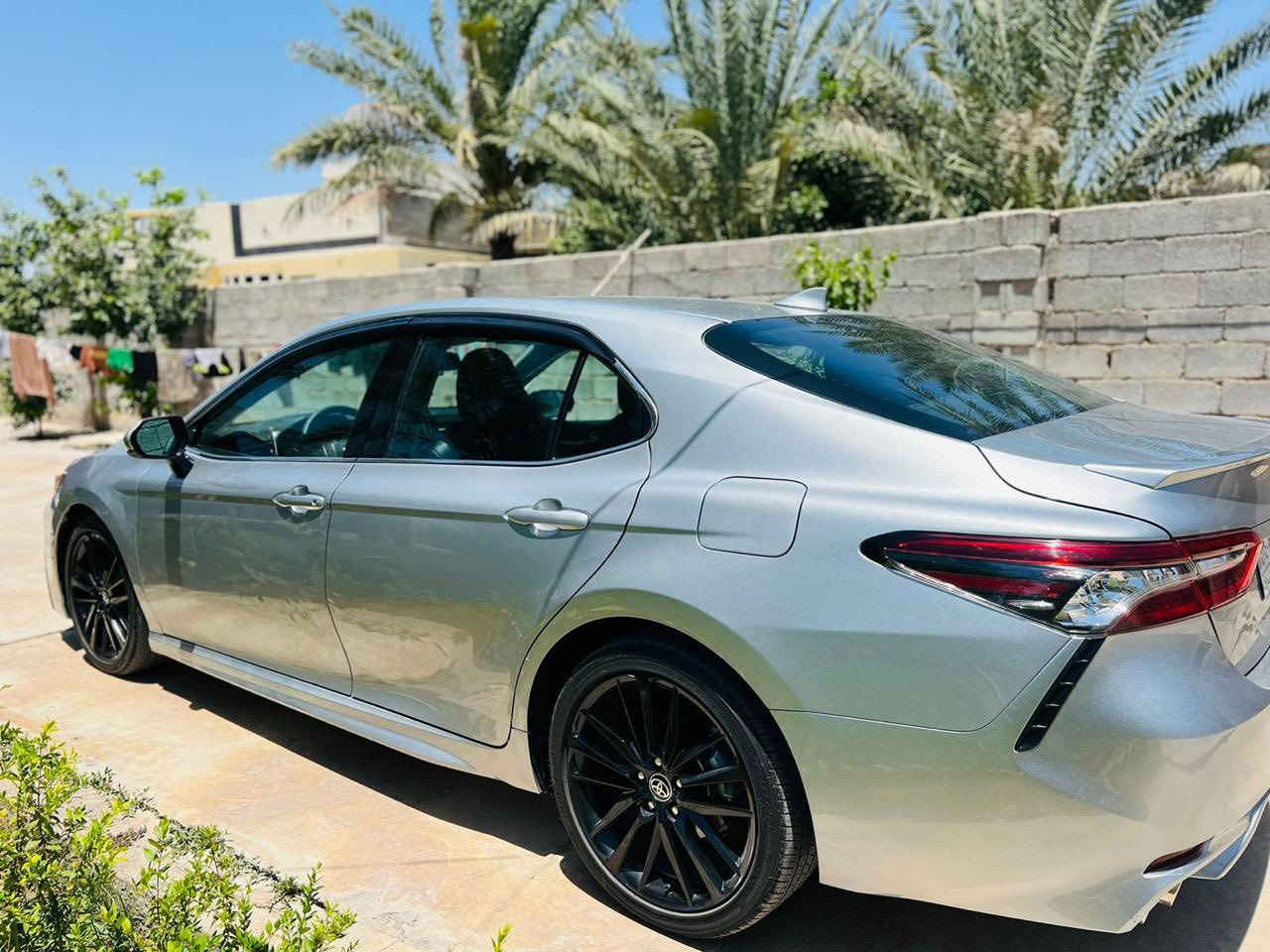 السلام عليكم من رخصت مدير لاكروب سيارة كامري للبيع موديل 2024 مرقم بغداد كامله ماشيه 20الف ميل xseفول موصفات عدة الفتحه العنوان ديالى بعقوبه رقم الهاتف ***********
