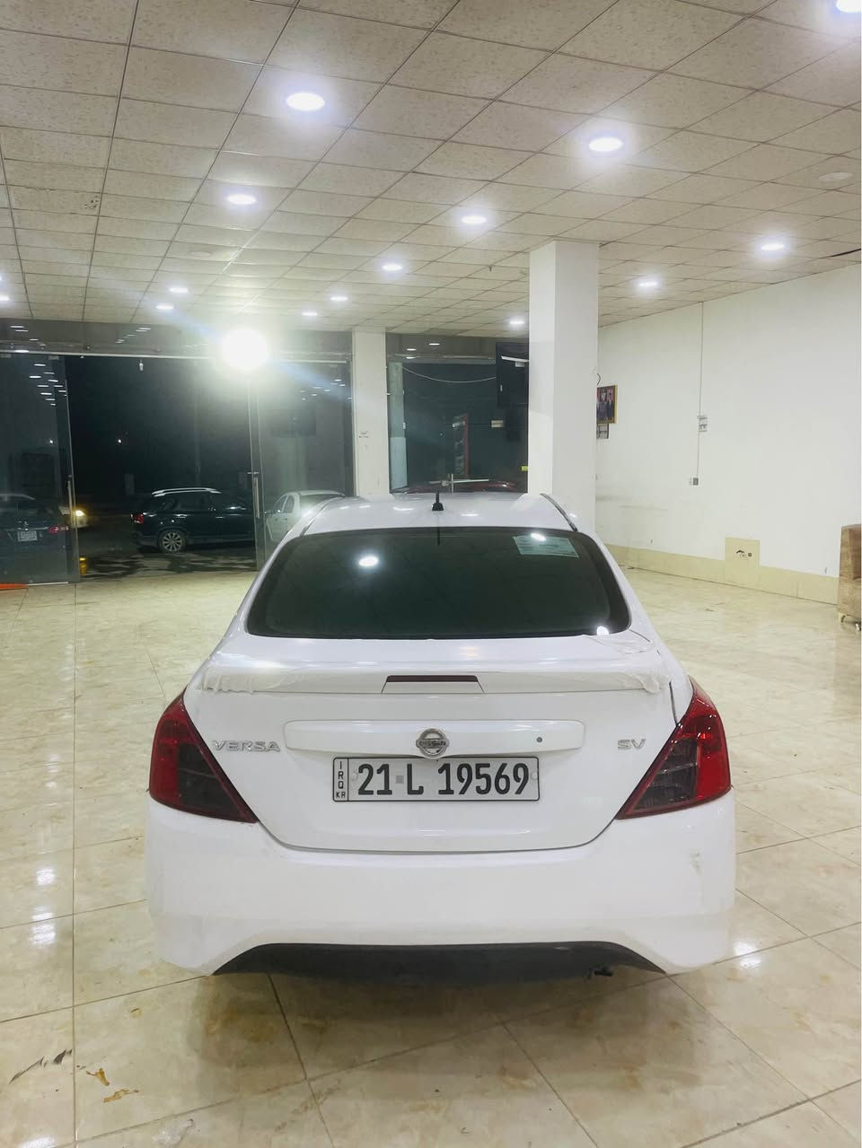 nissan versa 2017
سه ياره كه  ٥ پارچه ى بۆياغه  ته قه و ڕه قه به شه رت 
گێڕوو مه كينه ته بريد به شه رتوو زه مان تازه سێر ڤزى كاملى بۆ كراوه سه ياره كه كه م ڕۆشتوه 
غه رامه به ناو كردن به شه رت 
سه عرى ٨٧$ وه ره قه كه مه ك مه جال
*********** أربيل, العراق
