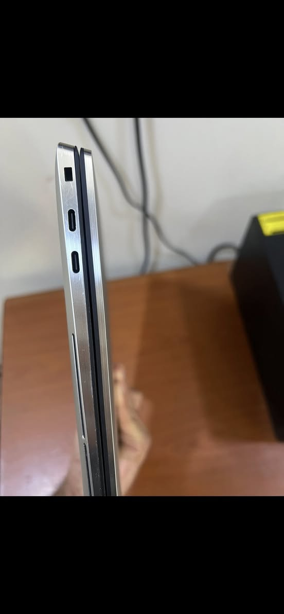 سلام عليكم للبيع لابتوب   Dell XPS 15 9500 كيمنك ولتصميم جديد وستخدام قليل  غراضه جنطه وماوس وشاحنه كامله  موصفاته: 

‏CPU:  Core i7 -10750H
‏Disk: SSD NVMe. 512 GB
 وقابل للزياده Ram16 GB ddr4
‏GPU1: GTX 1650 Ti 4GB
‏GPU:8 GB
‏‎ شاشه 4K UHD+ Non-Touch 16.10

كيبورد ضوئي، بصمة إصبع، هيكل ألمنيوم وكاربون فايبر، صوت جبار.

مكاني بغداد ماعندي توصيل سعر ٩٠٠  وتكد تبحث عليه وتتأكد


**إذا كنت صاحب هذا الإعلان وتريد حذفه لأي سبب، رجاءا أرسل رسالة إلى الدعم الفني**