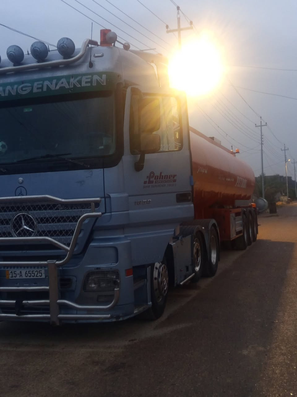 سلام عليكم
للتذكير التصال من ساعه ب 12ضهر لل12بليل 
اكتروز حجم 50  محرك 8 كير اوتو  
سياره مكفوله رقم انبار حموله 35طن شهاده سلامه 
منضومه بويلر سنويه لل2030 باسمي 
تريد بس راس ابيعلك  تخم تاير السعر 460وبيهامجال سنكل ثابت تانكي كاز 480لتر  ***********
سقف ليزر 
تبريد 
اوتوماتيك 
كامره صدمه 
رتايدر 5 طكات
