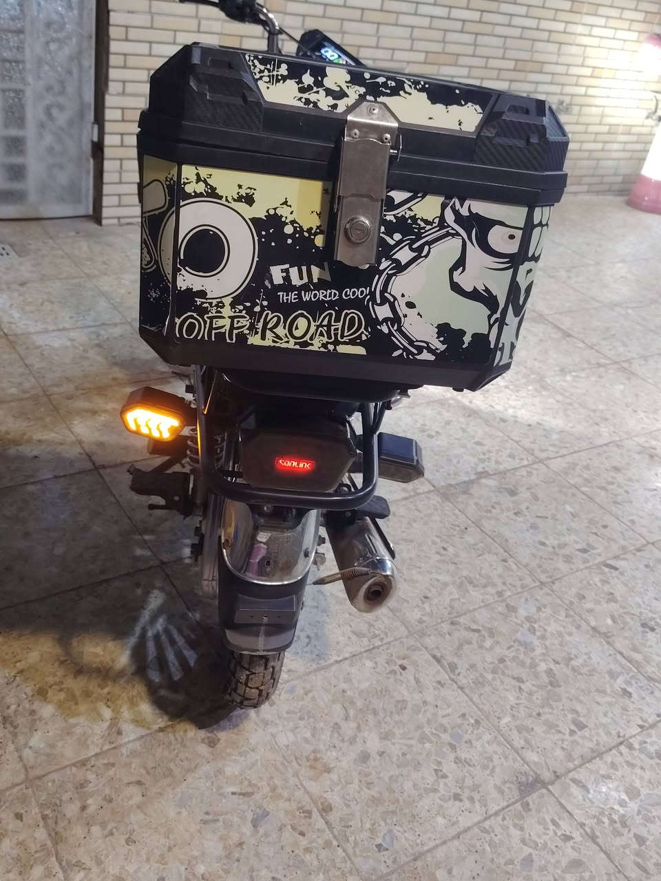 سونك مديل 24 ضاغطه و زنجيل كفاله عامه الايت زنون اصلي 800 بيه مجال عنوان بغداد الشعب ***********
