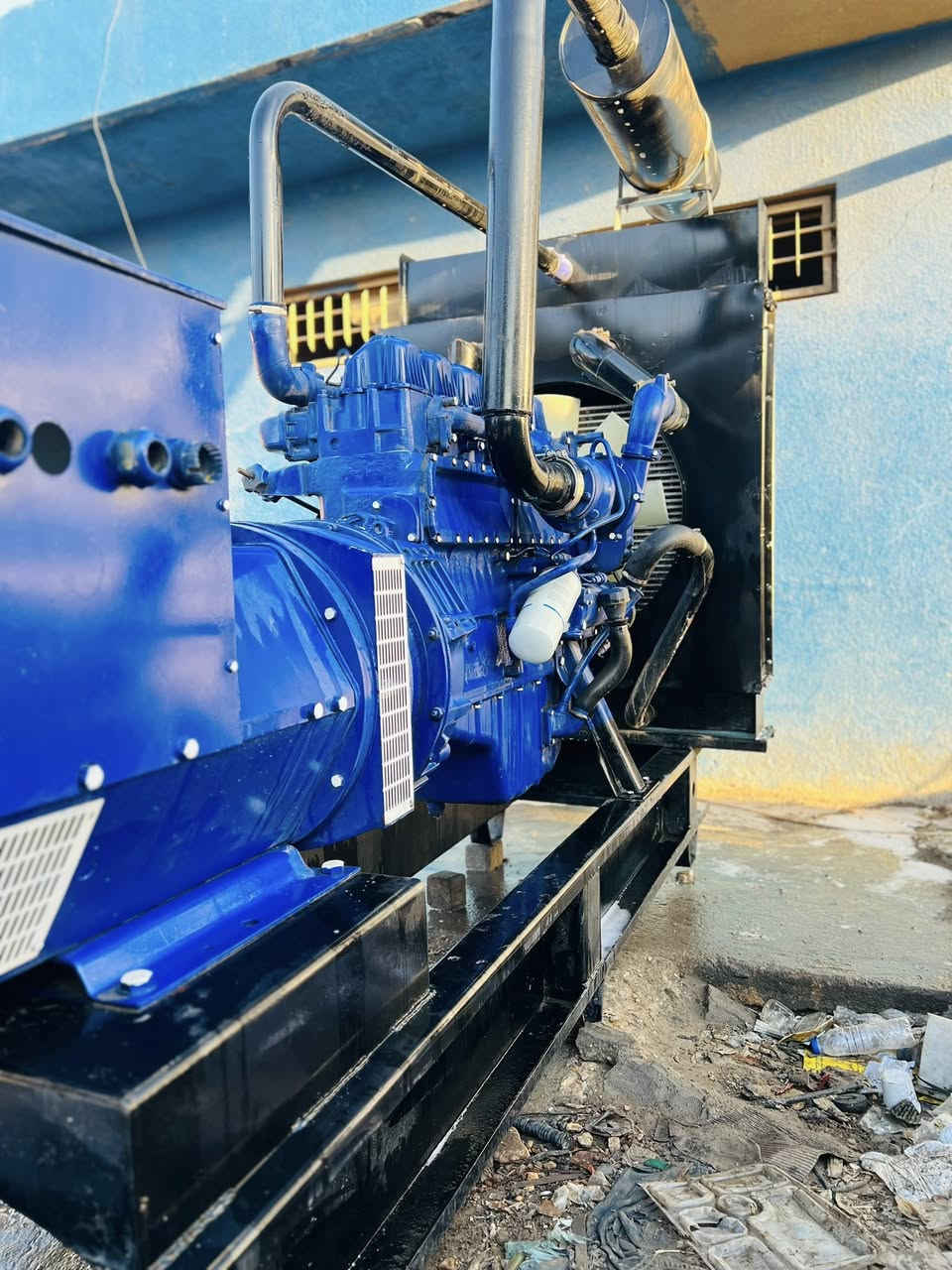 مولد سكانيه للبيع ول مراوس حسب القناعه مولد 200كيفي لاتنقص ولا تبخر ضمان الحمل مكان بغداد كسر وعطش ***********
