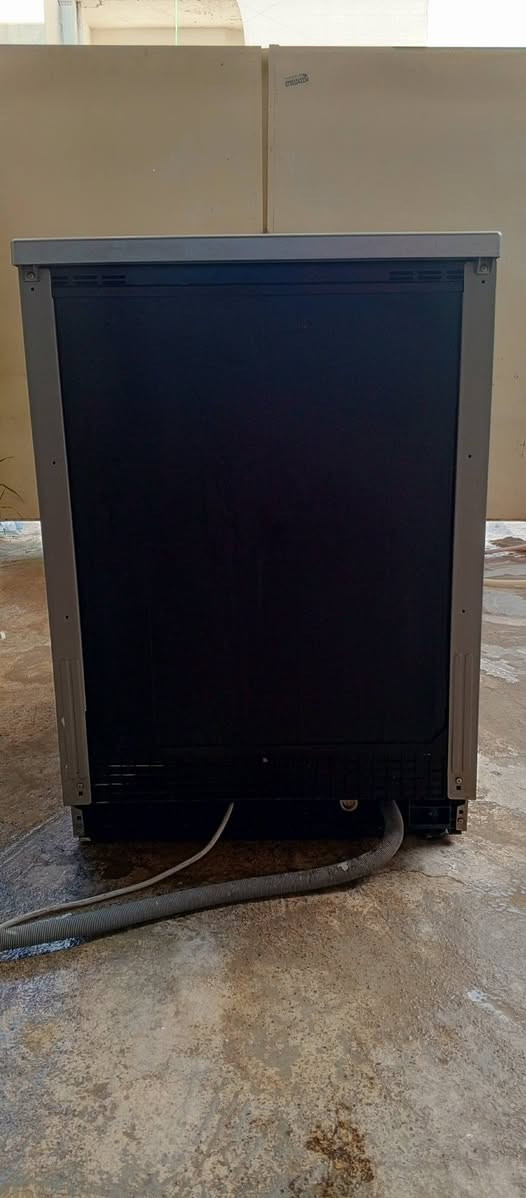 بلادي 100الف
واتساب ***********
