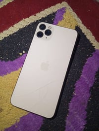 ايفون 11 برو ماكس • ٢٥٦ • ضهر بي فطر