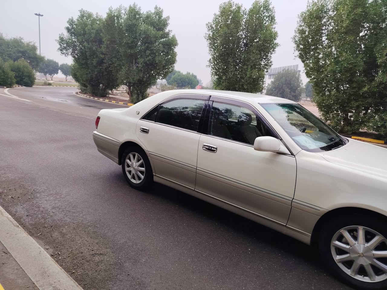 للبيع جنون ٢٠٠٣ كفاله كص وضربه
٣ دكم كرستال ديفور جبير برده خلفيه 
كير مكينه حداده خير من الله ارقام وسنويه شمالي
العنوان بصره
 السعر ٦٠ وبيها مجال
***********
