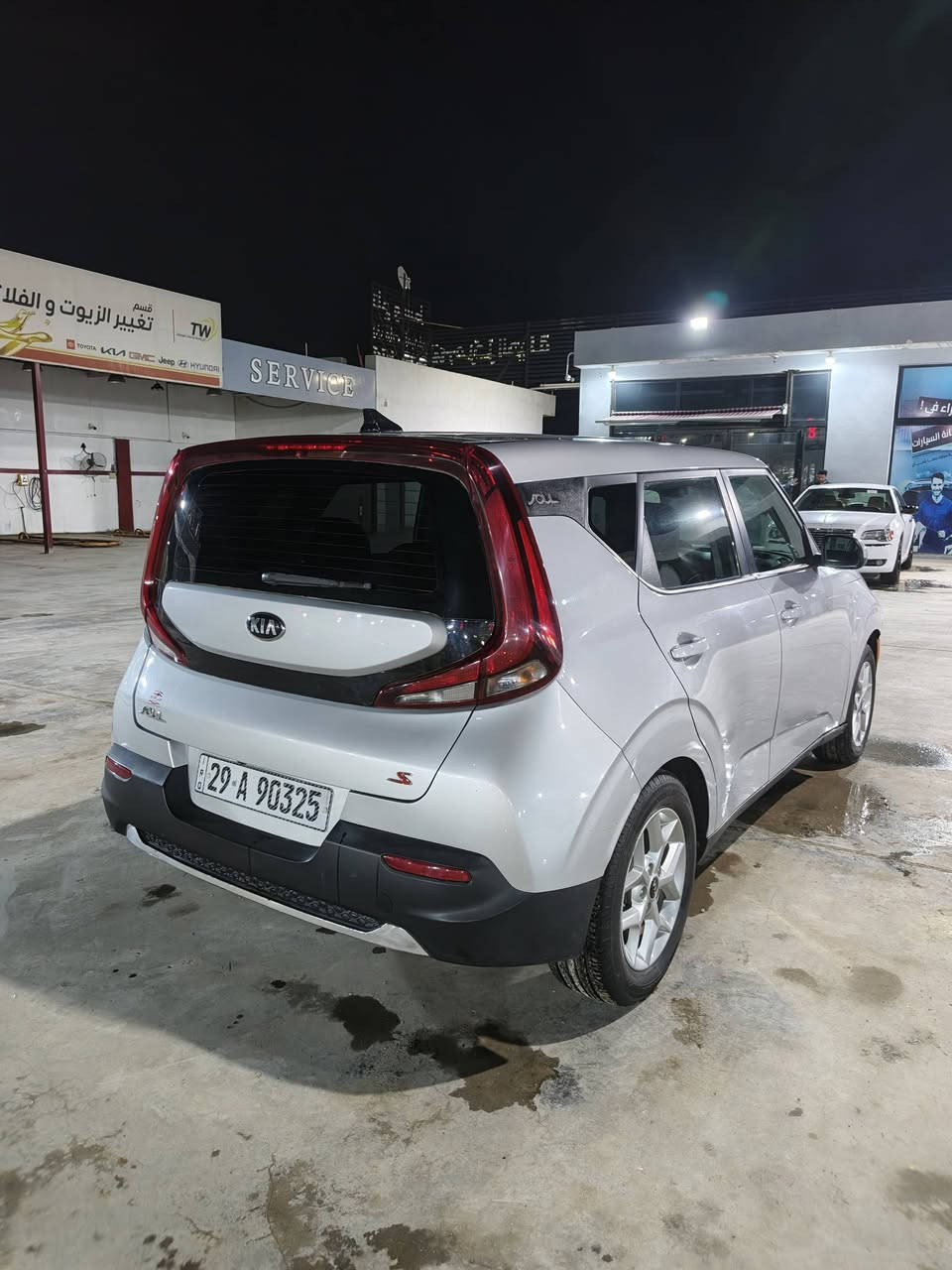 🔥 للبيع أو المراوس كيا صول _ Kia SOUL رقم  واسط بااسمي حادثه جاملغ وبنيد 
تبديل ٣ قطع بدون صبغ بدون بارد 
🔥موديل2020 

✨سياره مواصفات ( s ) 

موصفات السياره ؛
✨محرك 2000 دوش
✨تحكمات ستيرن 
✨شاشه كاربلي
⚡️مثبت سرعه
✨مثبت مسار 
✨نضام Atou stopتوقف ذاتي 
✨ثلاث انضمه قياده (normal-sport_comfat)
✨اشاير ترحيبيه أثناء التشغيل 
✨رادار امامي  خلفي و جانبي 
✨حساسات جانبيه وخلفيه 
✨

🔥مشي السياره ؛83mi
الاستفسار على الرقم ***********
