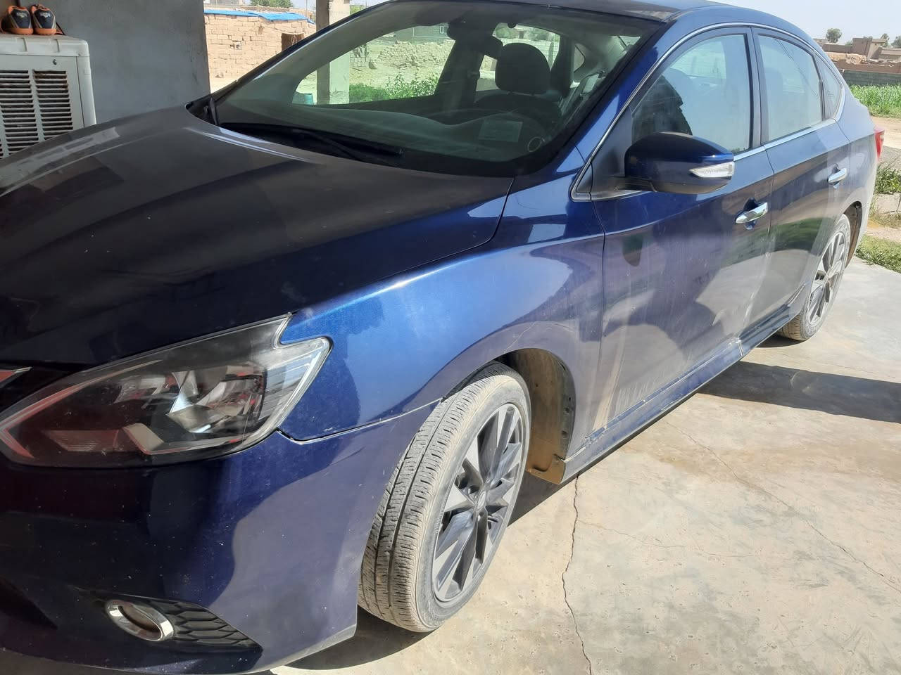 نيسان سينترا 2017 فول مواصفات  الضرر موضح بالصور رقم انگليزي جديد بأسمي السعر110 التفاصيل اكثر عل رقم ***********
