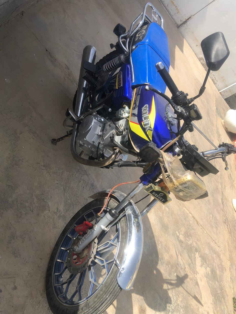 دراجة للبيع موديل 24
محرك شرط مامطخوخ شلعه ومعدل،،
كهربائيات كله شغاله، دراجة ماشاء الله عليها كاعده
ماعايزه شي السعر 600 بيه مجال بسيط جداا ((مكاني الحويش) ***********
