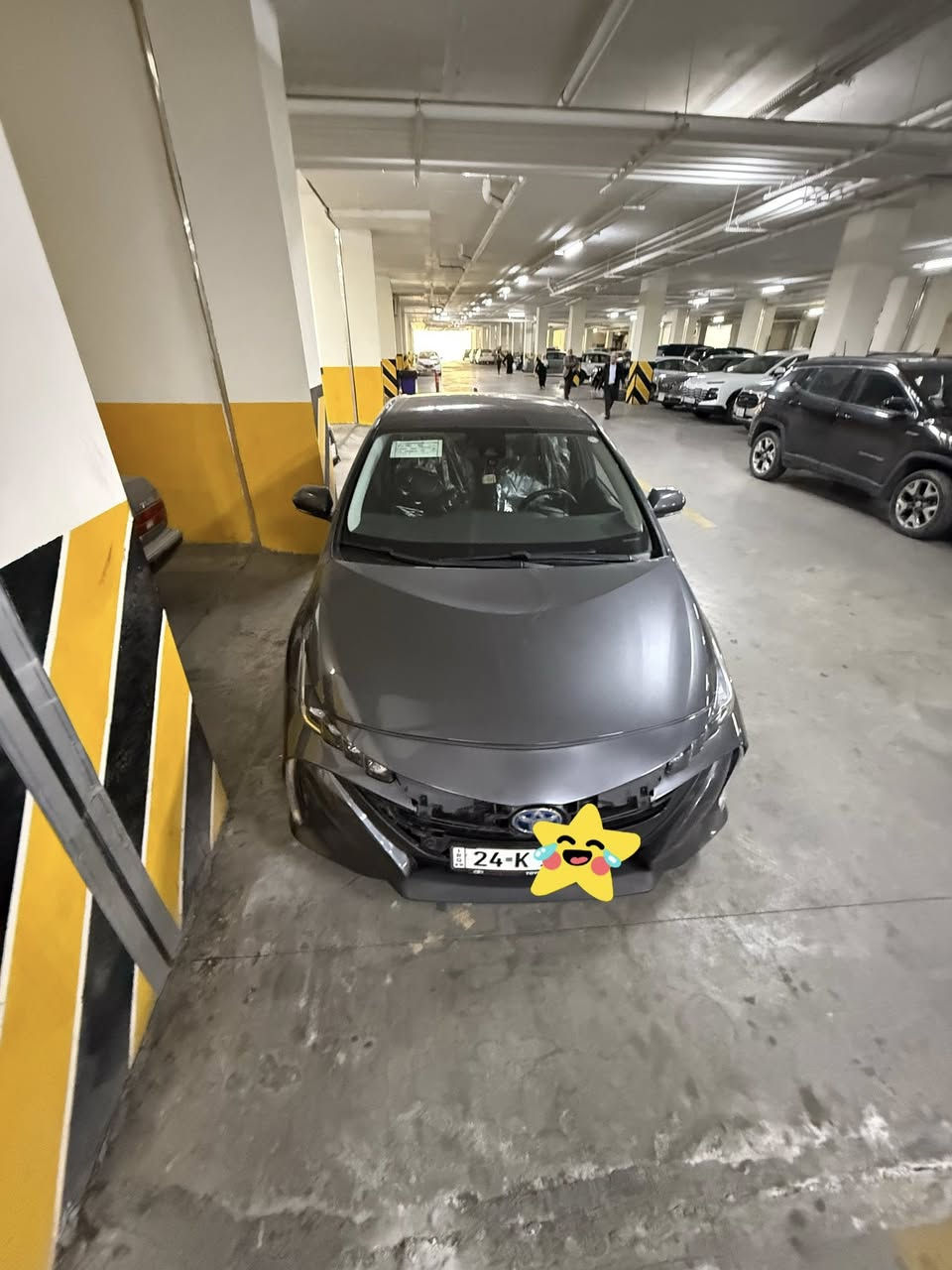 تيوتا بريوس برايم بلك ان هايبرد  يعني ثلالث انضمة تمشي بس كهرباء. وتمشي بس بانزين. وتمشي كهرب وبانزين حسب اختيارك انت  والي يعرفها للسيارة يعرف شنو دا اقصد  الشاحن الاصلي مالها وياها يعني مو تجاري اصلي  2021 السيارة بدون اي ايرباك او اي تبديل رقم شمالي جاهز ثاني يوم تحويل ماشية  55 الف   السيارة جميع قطعها اصلية بلادي   سعرها155  

للستفسار ***********. بي وتساب 

***********
