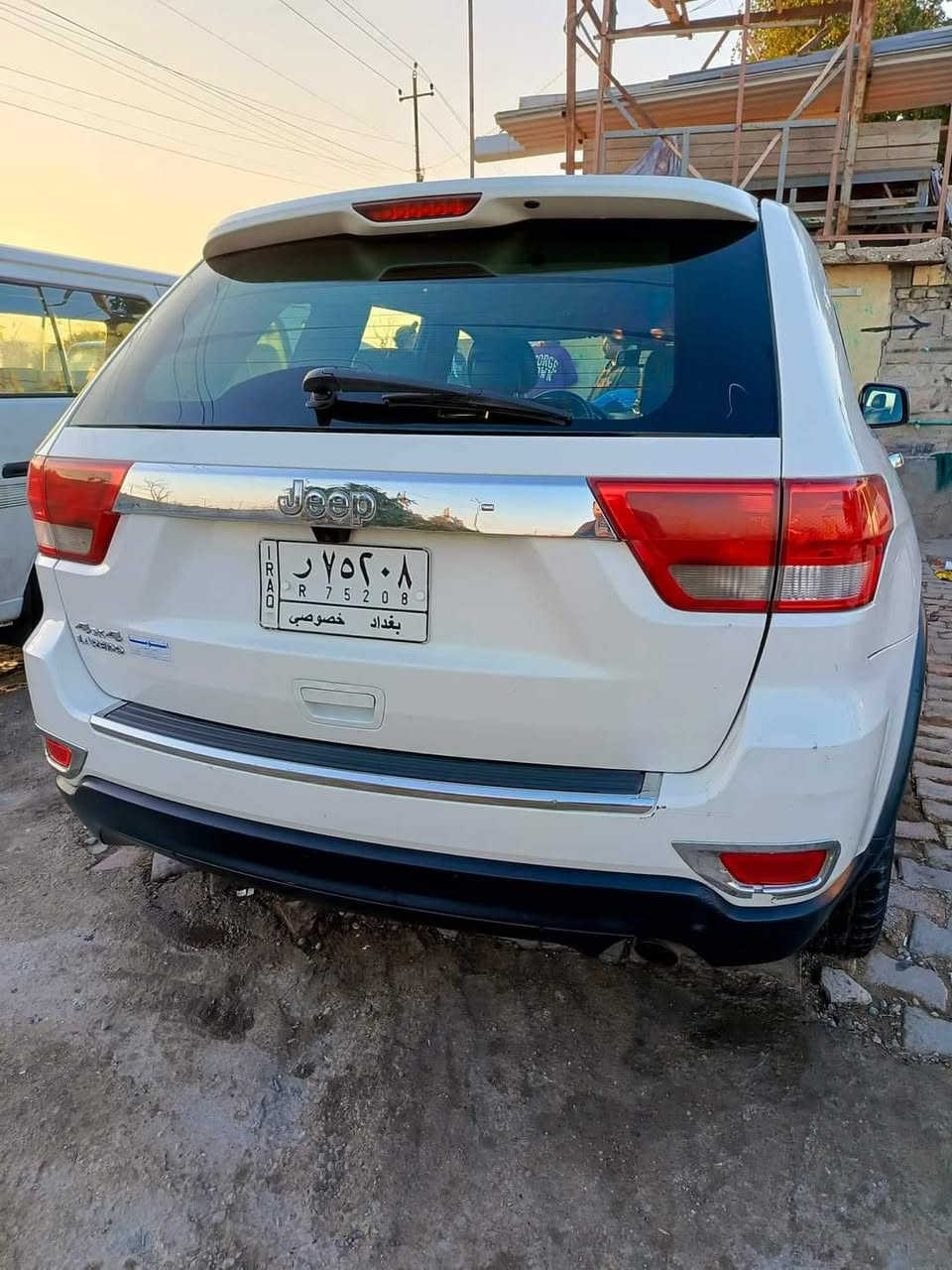 للبيع جيب لاريدو
موديل 2012 بسمي تحويل ثاني يوم 
لون ابيض مكفوله  
مكينه 3600 كير مكينه مكفول 
بصمه تشغيل وبصمه ابواب 
تحكم ستيرن 
كامره خلفيه 
شاشه كبيره  
كشن كهربائي 
داخل جلد 
تبريد شغال كهربائيات كله شغاله  
***********
