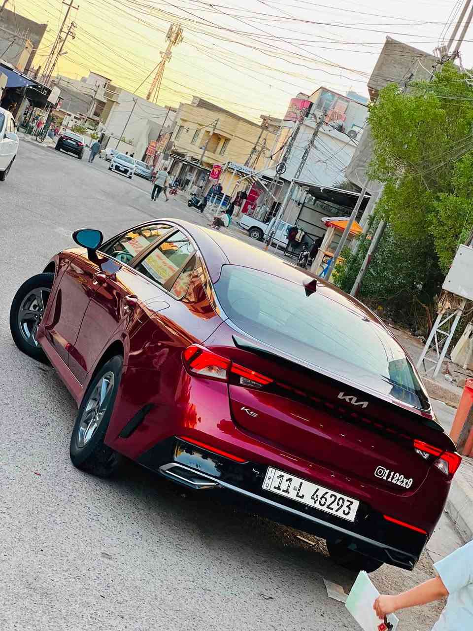 السلام عليكم للبيع K5 2023 

LXS 
فول عدا البانوراما 
بصمه تشغيل 
بصمه ابواب 
شاشه كبيره 
رادار جانبي 
رادار امامي 
سايد بريك بصمه
اوتو هولد 
تبريد بيانو 
تحديد مسار 
قياده ذاتيه 
كامره دواره 
تشغيل عن بعد 

السياره جديده وجاهزه من كلشي حادثها(نص الجاملغ الامامي فقط )

رقم بغداد باسمي مكانها الانبار الفلوجه 

والسعر 155 وبيها مجال بسيط 

للاستفسار ***********❤️
