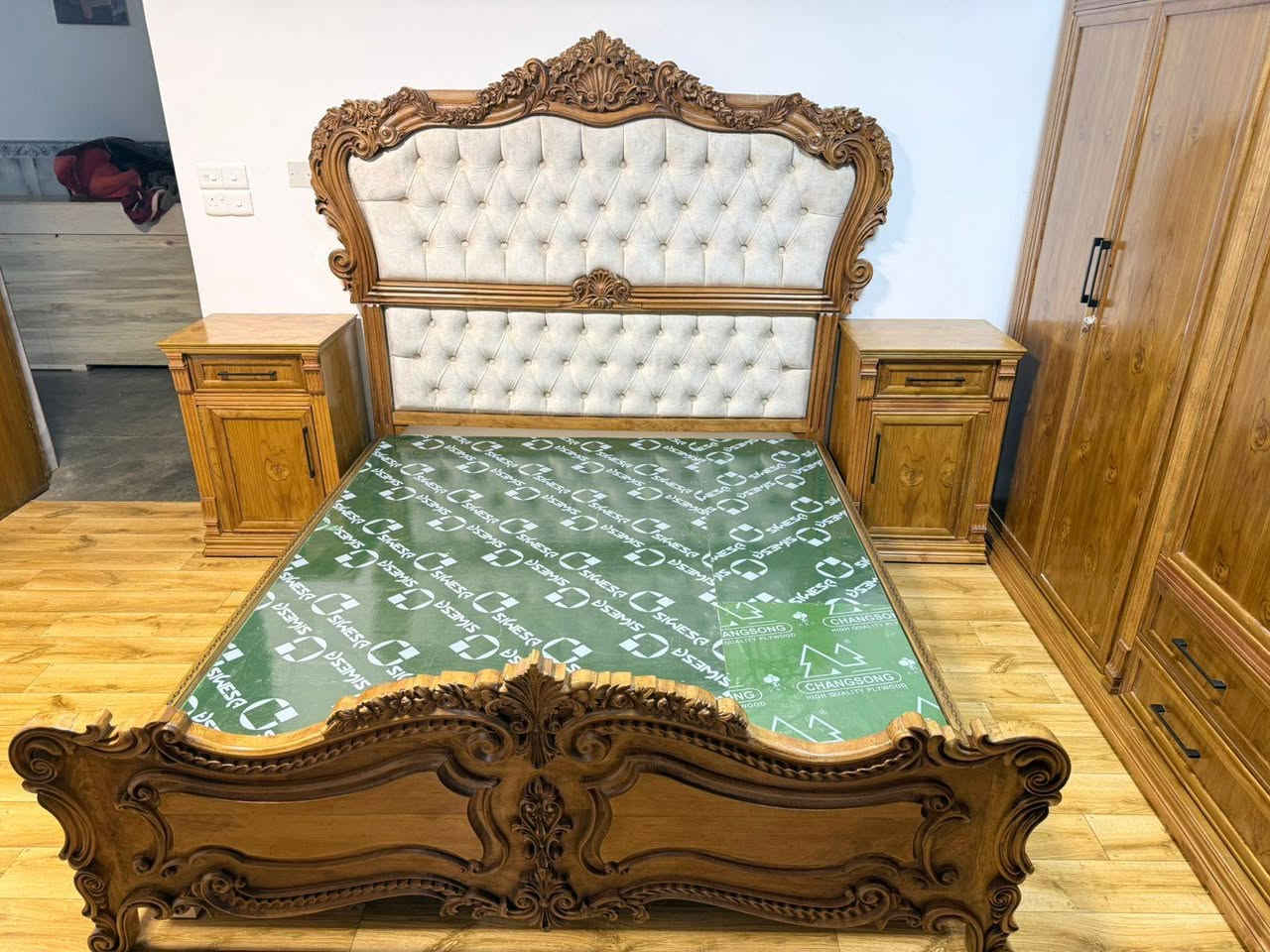 غرف نوم حطاطة ٦ أبواب ملحق  شغل درجة أولى صبغ رش طافي درجة أولى حسب طلب الزبون مع الملحقات
معمل نجارة الأخوين
العنوان.. بروانة حي الشرطة قرب مدرسة عين العرب
للاستفسار خاص او الاتصال على الرقم
 ***********
