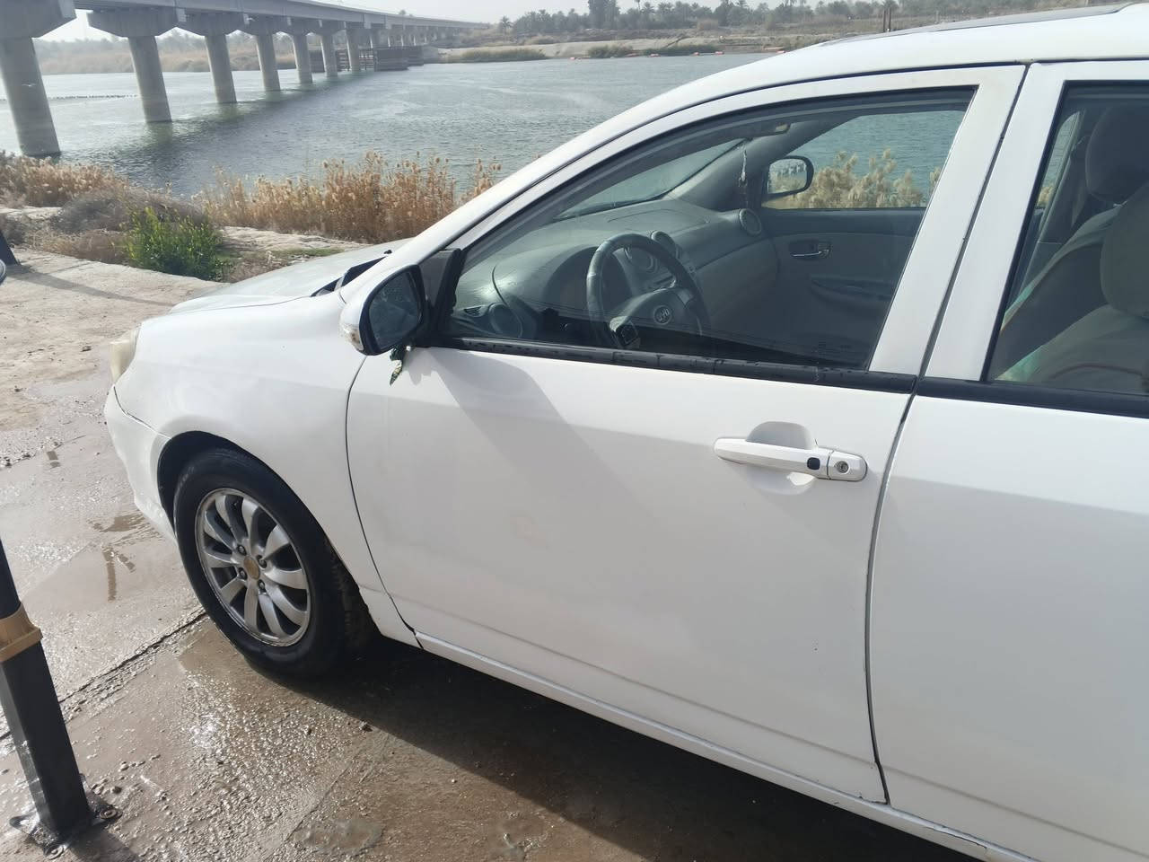 بيوادي مويديل 13 رقم بابل المكان سده الهنديه السياره جديده بيه ملاحظات بصيطه بيه عطل بصيط باكير السعر 40 بيه مجال ***********
