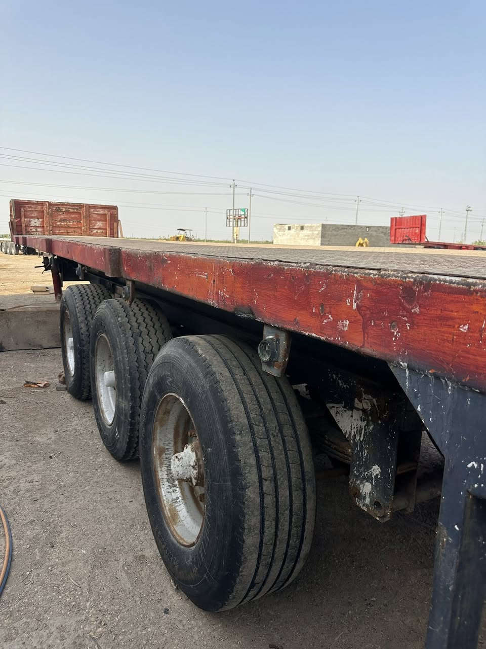 السلام عليكم عربانه اوربيه 13.60 دنكير مربع 14 والباقي مدور تايرات حلوات هوى جاهز قاعده اسبيرات عربانه ما نقصها شيء سعرها مناسب 26$ ورقه فقط شوف الفيديو بيه جميع تفاصيل العربانه فقط الشراي يتصل يرحم والديكم للاستفسار *********** حيدر عنوان ميسان ❤️
