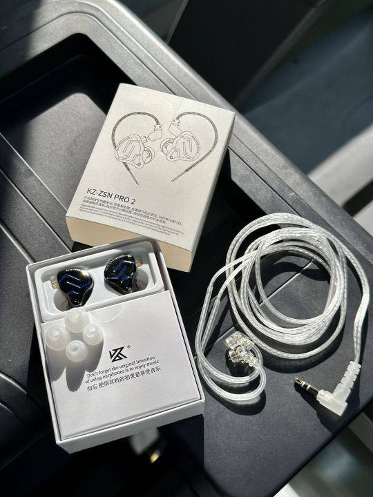 سلام عليكم موجوده هاي الkz zsn pro 2 استعمال جدا قليل سماعات ال iem معروفه بنقاء الصوت والجوده وياها كيبل مايك ماخذها قبل اقل الشهر اريدها مراوس بhyperx cloud 2 او سماعه قويه ومايكها واضح وادفع فرق او سماعه رايزر بلاك شارك


**إذا كنت صاحب هذا الإعلان وتريد حذفه لأي سبب، رجاءا أرسل رسالة إلى الدعم الفني**