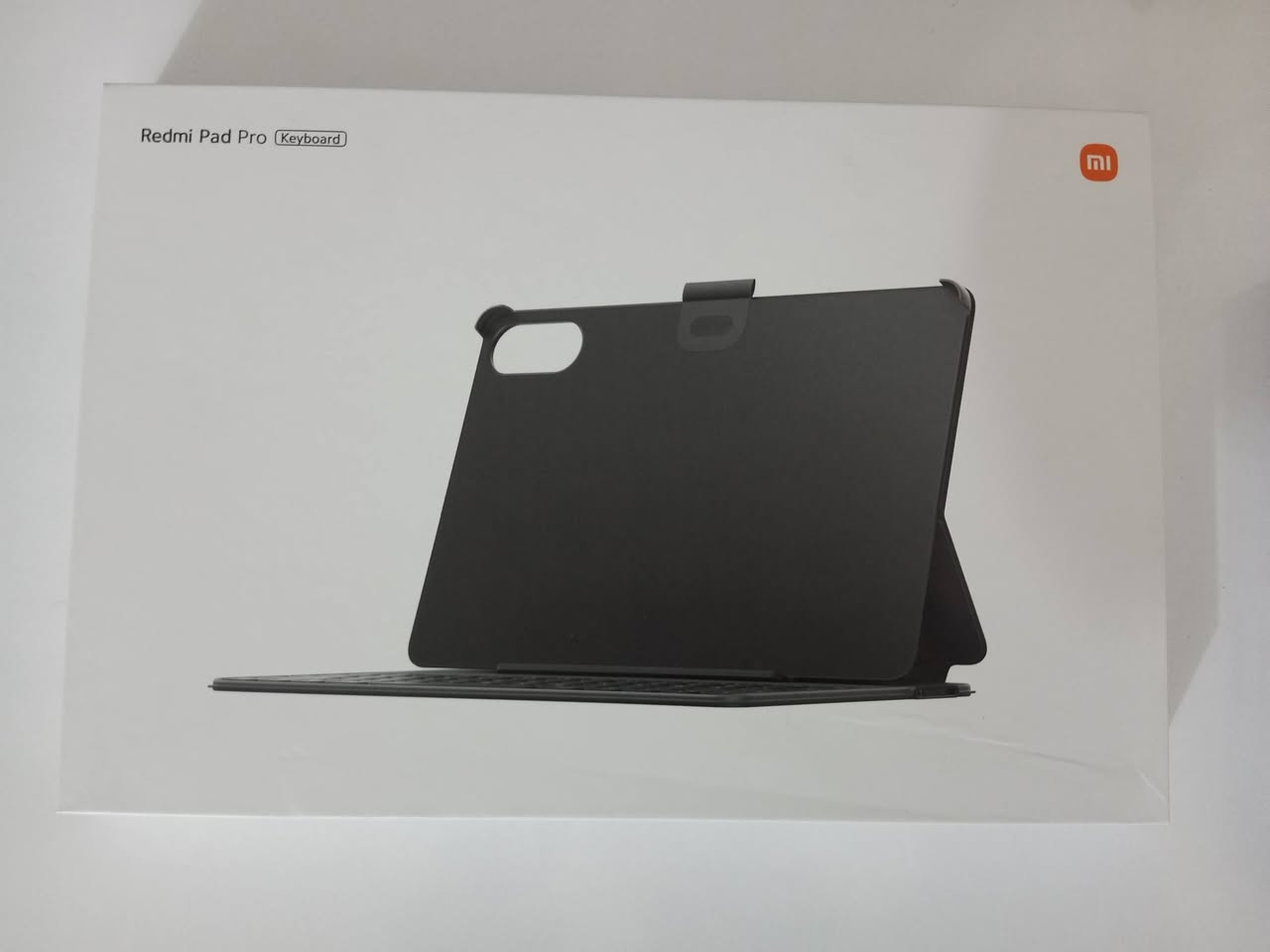 السلام عليكم...
تابلت Redmi Pad Pro مستخدم نظيف جدا.
معالج سناب دراجون 7s Gen 2.
بطارية 10000mAh و شاحنة بسرعة شحن 33W.
شاشة عملاقة بحجم 12.1 وتردد 120 هيرتز.
صوت Dolby Atmos محيطي.
مع كامل الملحقات إضافة إلى الكيبورد الرسمي للتابلت.

السعر 285 ألف.

العنوان حي الرافدين مقابل ملعب اريدو.


**إذا كنت صاحب هذا الإعلان وتريد حذفه لأي سبب، رجاءا أرسل رسالة إلى الدعم الفني**