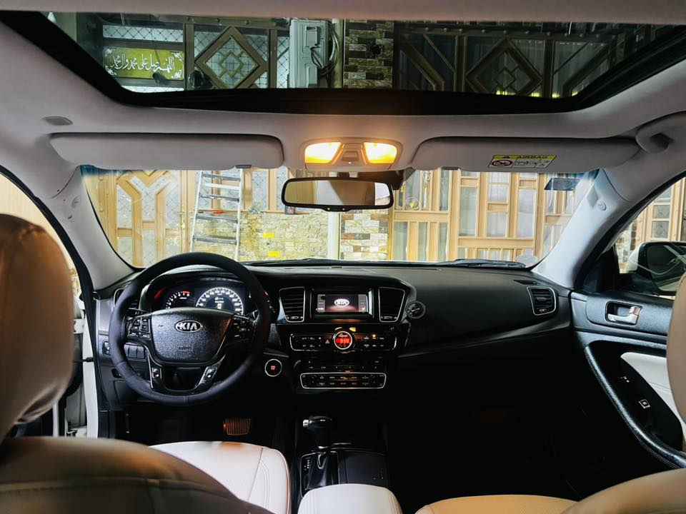 السلام عليكم
كيا كادنزا 2015 VIP  

السياره فول موصفات بعد معروف VIP 

السياره خليجي مكفوله كفاله عامه عدا بارد بسيط بل هلال جاملغ خلفي 

باقي السياره خير من الله تبريد تدفئه كله جديد 

تريد تعرف تفاصيل اتصل وادللل 

 0776 179 0899‬

السعر 162 بي مجال بيك خير وتدلل 

السياره متعوب عليهه
مكانهه ديالى بلدروز
