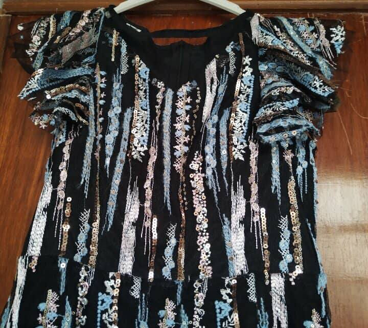 فستان كوري أخذته من كوريه فاشن ملبوس ٦ ساعات قياس ٣٨ أخذته ب٤٦ اريده ب٣٠ بي مجال


**إذا كنت صاحب هذا الإعلان وتريد حذفه لأي سبب، رجاءا أرسل رسالة إلى الدعم الفني**