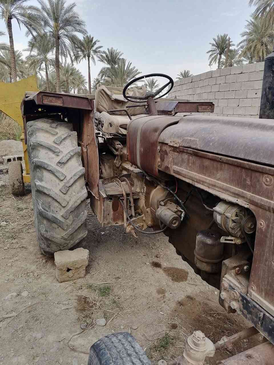 مكينه عنتر البيع وراهه كاروضه كهربائيات كامله بتري جديدنكره  سلف سنويه بدون تحويل المكان دياله الخالص السعر اربع مليين***********
